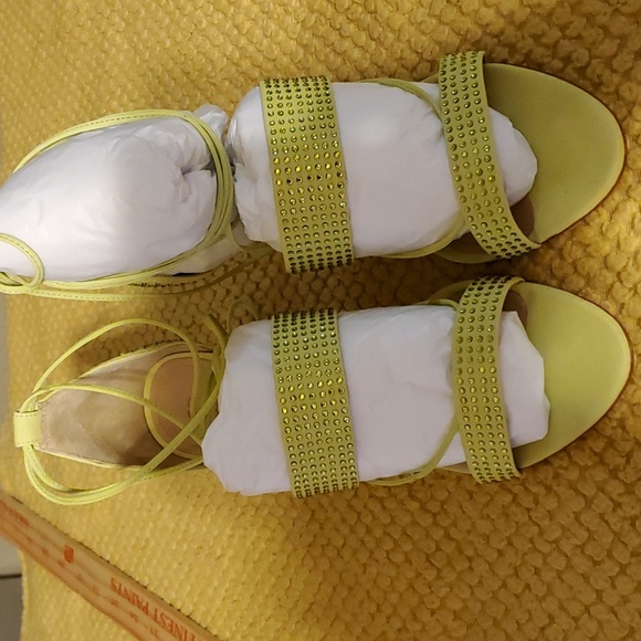 Schutz lime green with sparkles tie around ankles 3.5 inch heel shoes. Size 8.5 - Picture 3 of 4